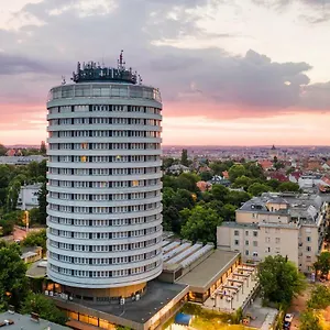 Hotel Budapest Отель