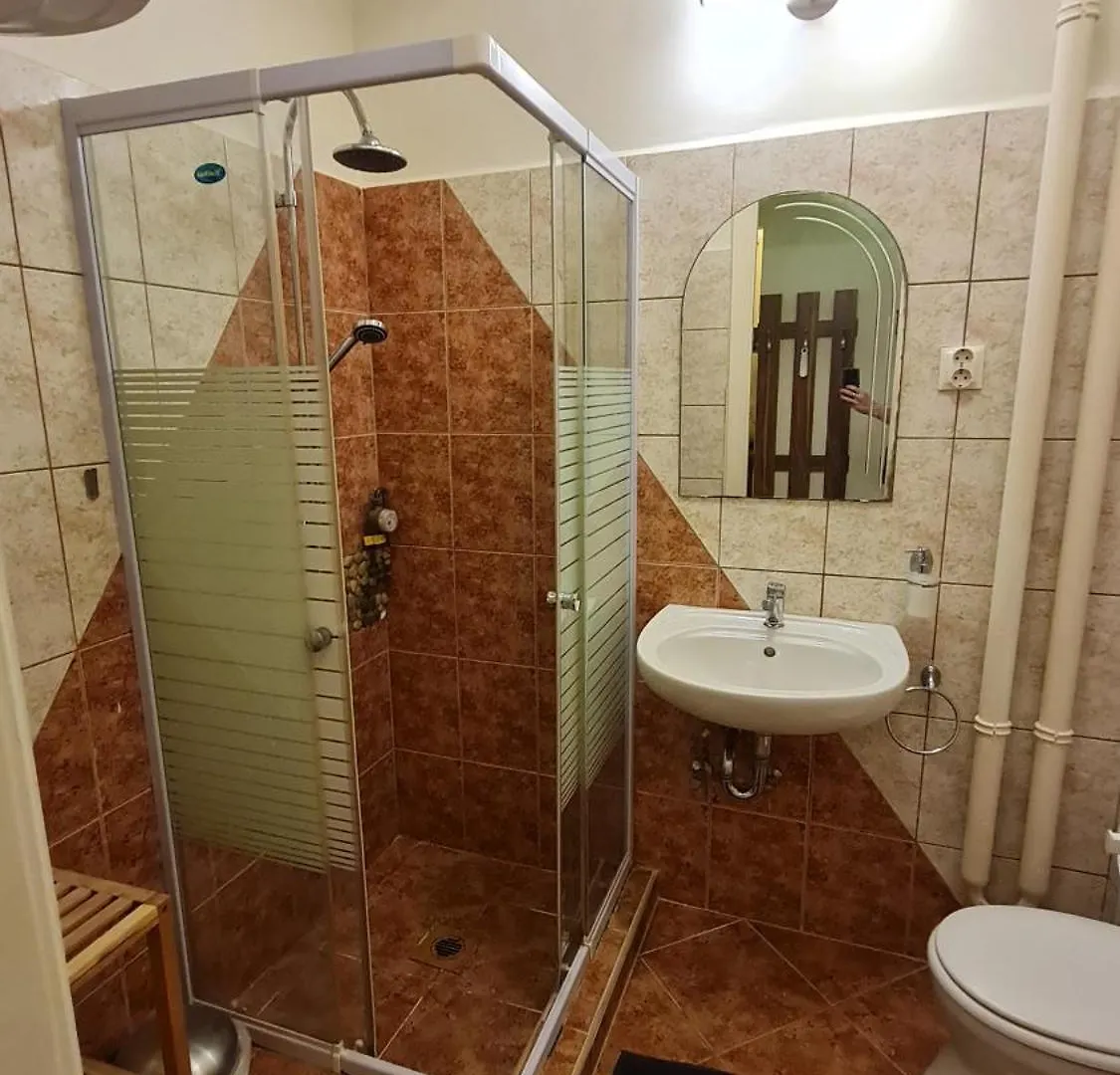 Apartment Gyoengyi Apartman Budapest Hungary