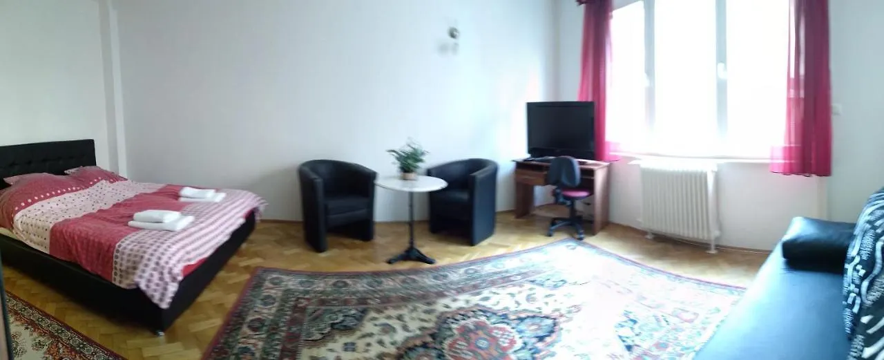 Apartment Gyoengyi Apartman Budapest